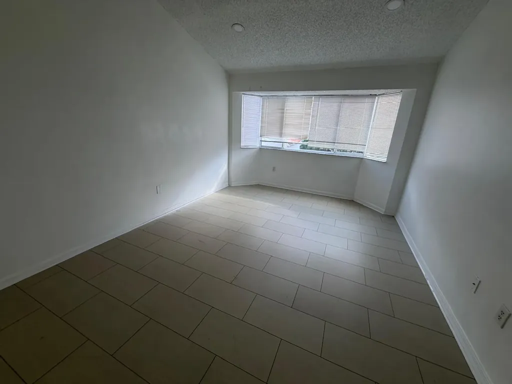 3780 Amalfi Drive Hollywood FL 33021