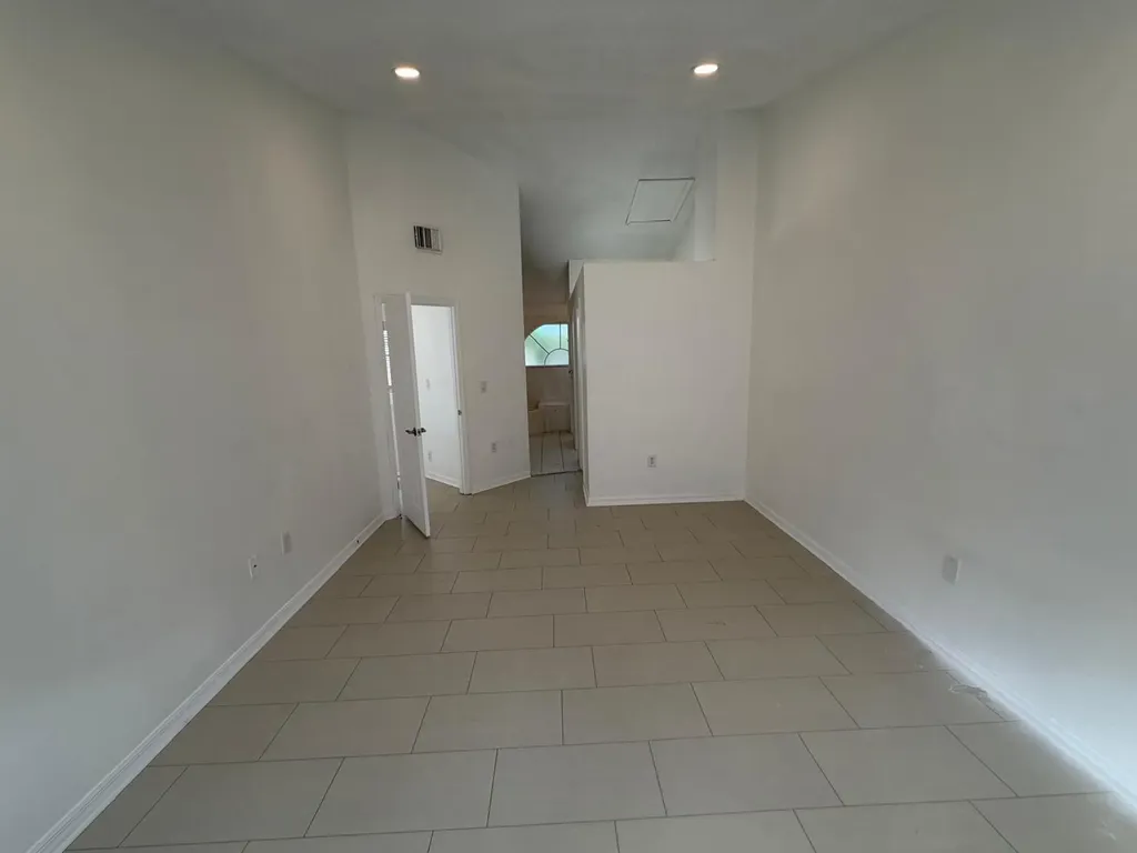 3780 Amalfi Drive Hollywood FL 33021