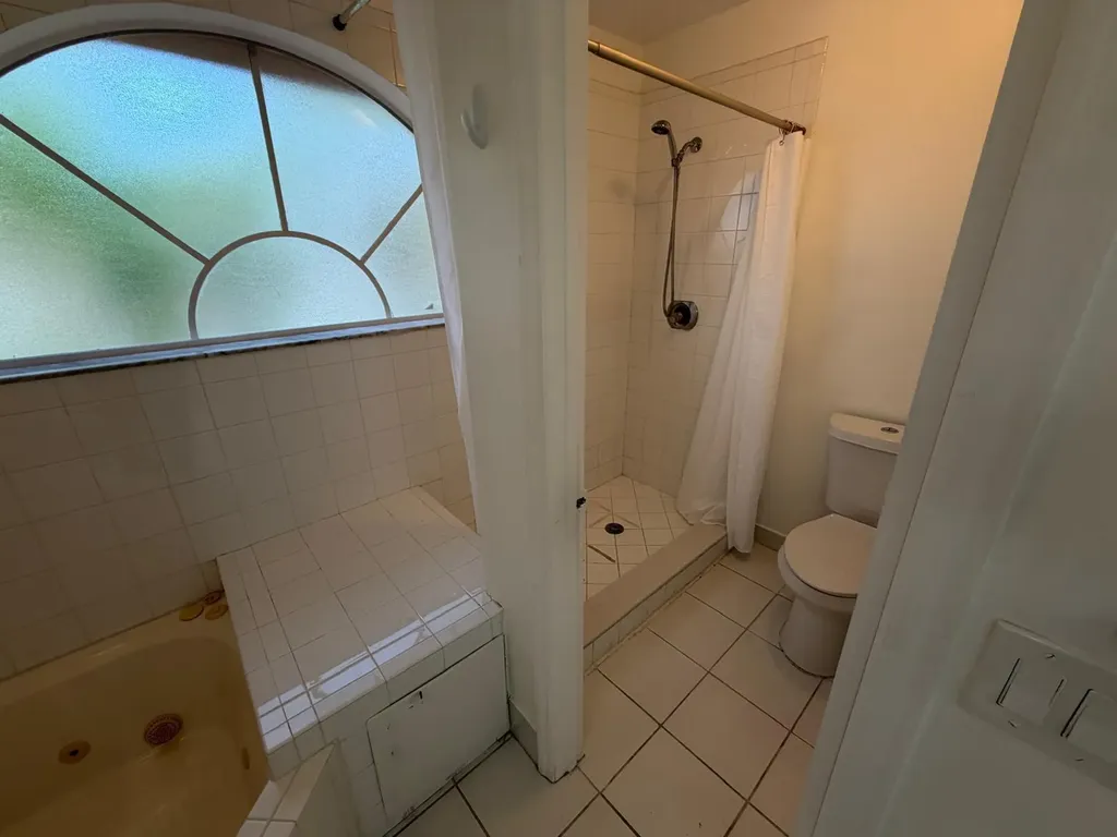 3780 Amalfi Drive Hollywood FL 33021