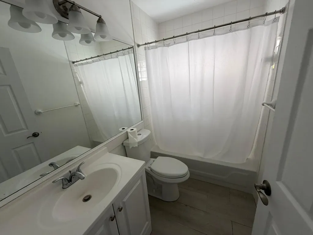 3780 Amalfi Drive Hollywood FL 33021