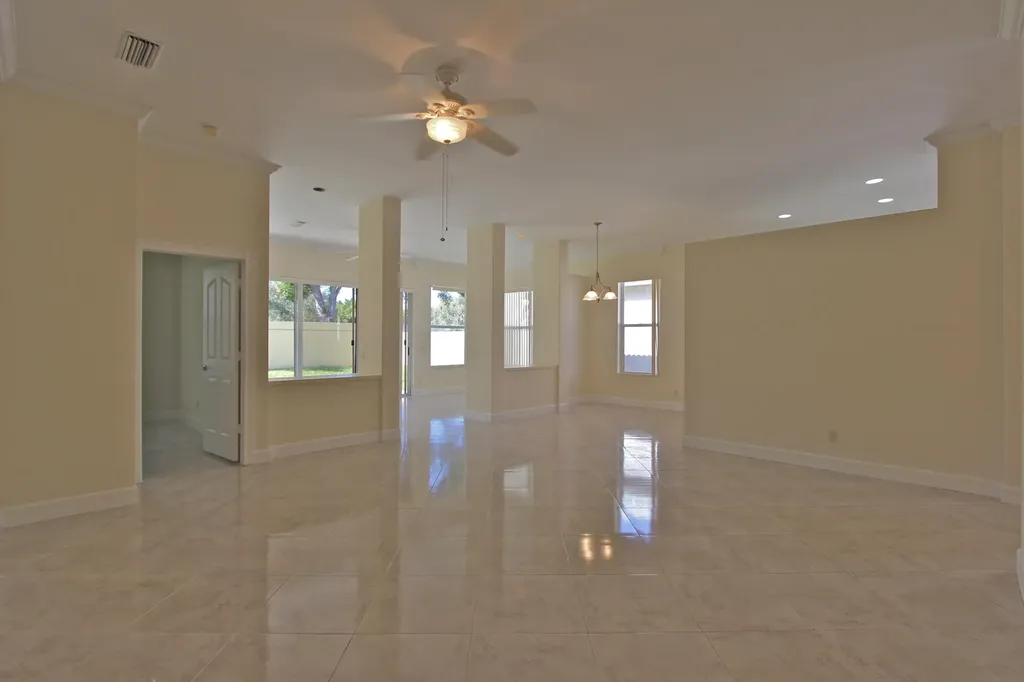 252 Sussex Circle Jupiter FL 33458