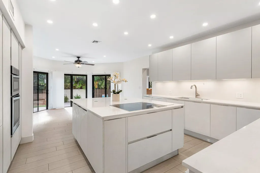 4140 Sanctuary Lane Boca Raton FL 33431