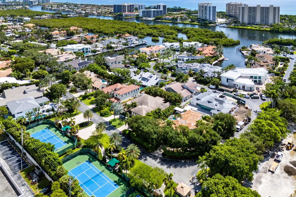 4140 Sanctuary Lane Boca Raton FL 33431