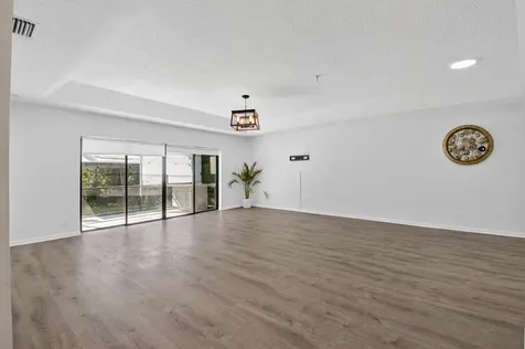 9074 Chatsworth Cascades Boca Raton FL 33434