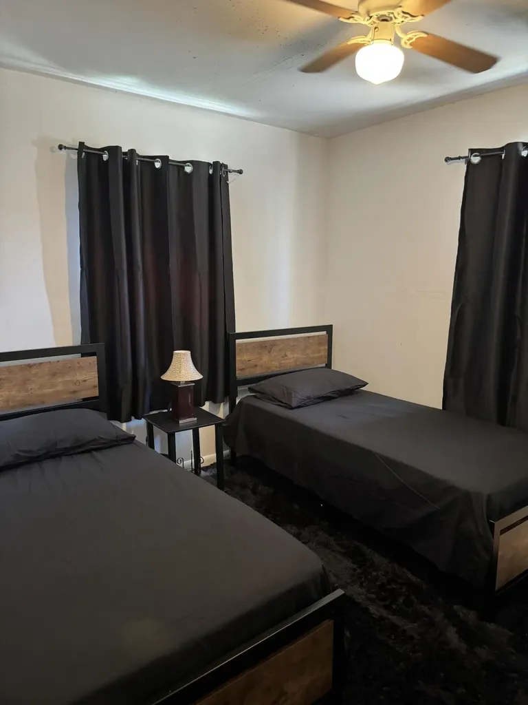 130 W 16th Street Riviera Beach FL 33404