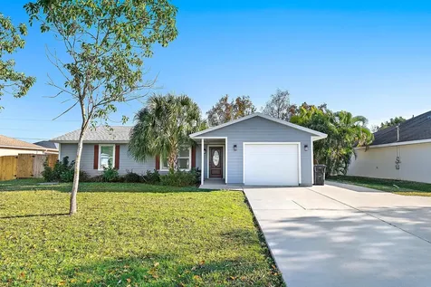 549 NW Salina Terrace Port St Lucie FL 34983