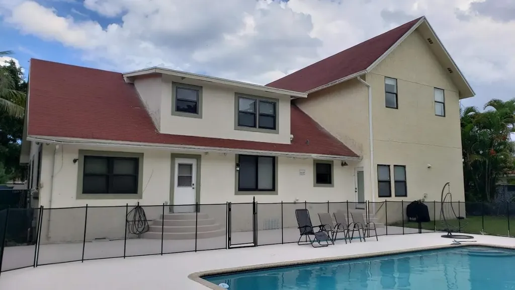 3855 NW 5th Avenue Boca Raton FL 33431