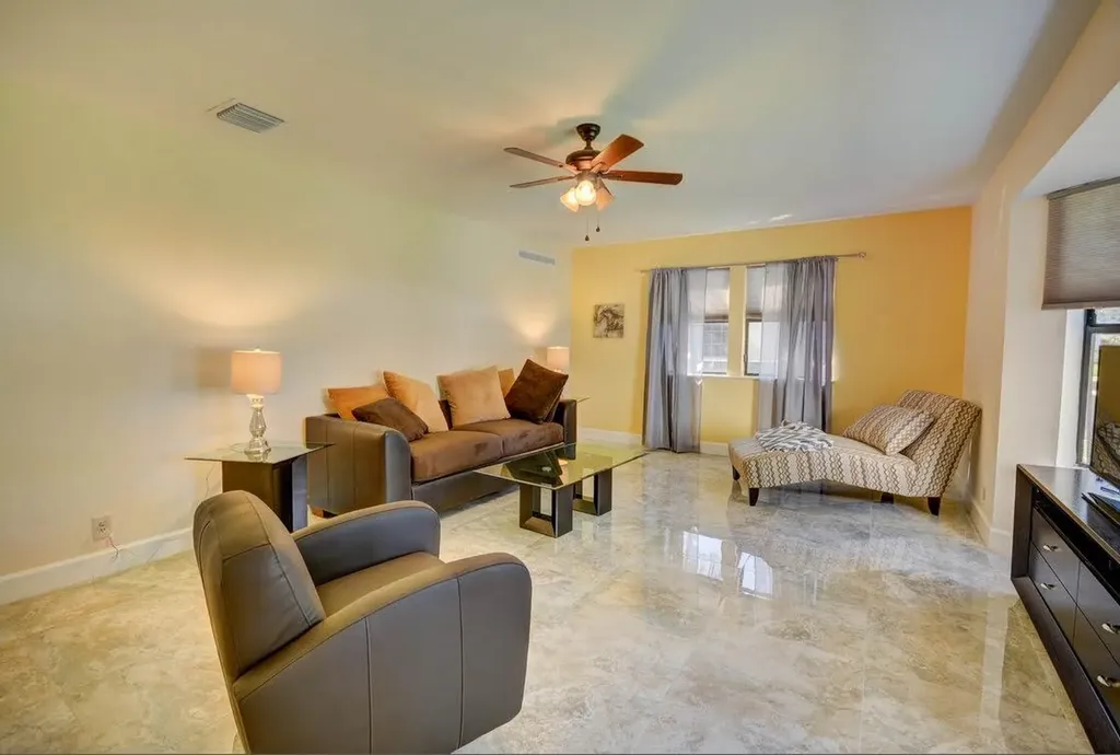 3855 NW 5th Avenue Boca Raton FL 33431