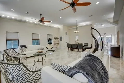 3855 NW 5th Avenue Boca Raton FL 33431