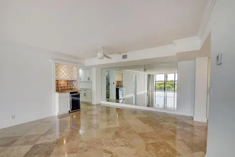 3250 S Ocean Boulevard Palm Beach FL 33480