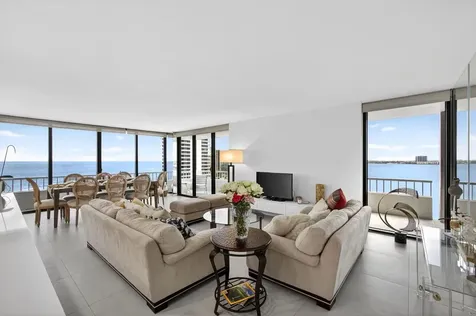 5540 N Ocean Drive Singer Island FL 33404