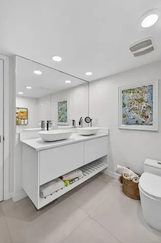 5540 N Ocean Drive Singer Island FL 33404