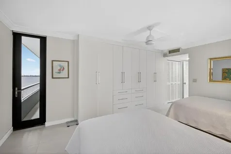 5540 N Ocean Drive Singer Island FL 33404
