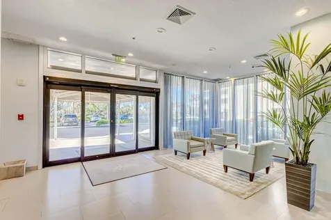 5540 N Ocean Drive Singer Island FL 33404