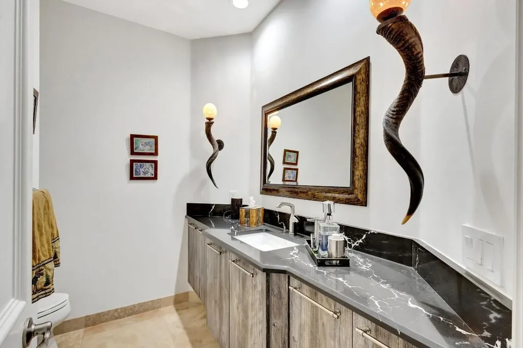 118 Via Quantera Palm Beach Gardens FL 33418