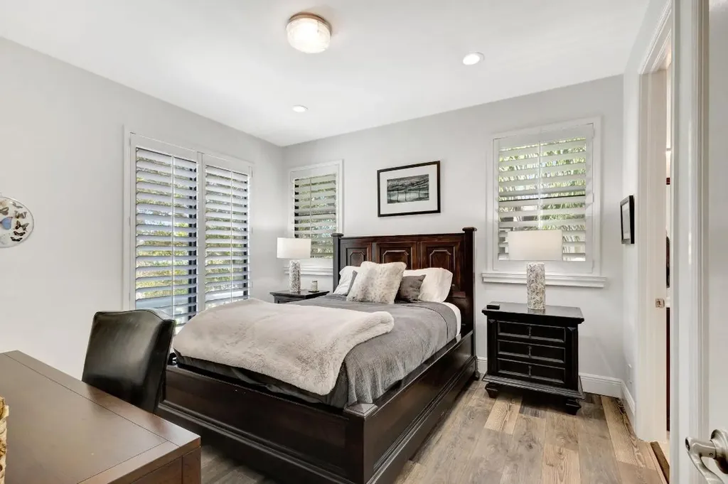 118 Via Quantera Palm Beach Gardens FL 33418