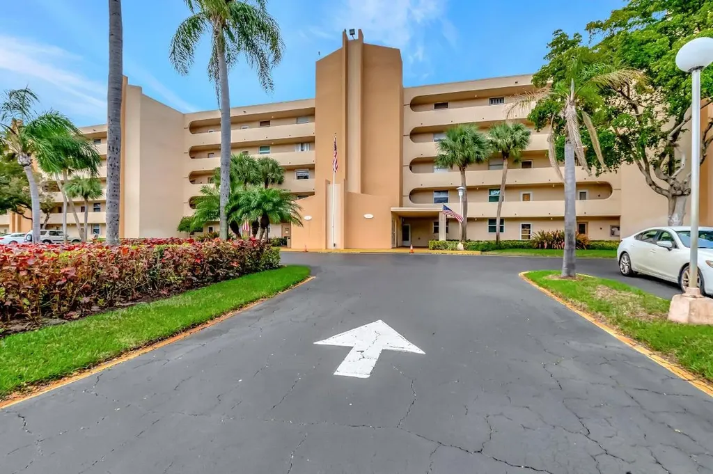 6461 NW 2nd Avenue NW Boca Raton FL 33487