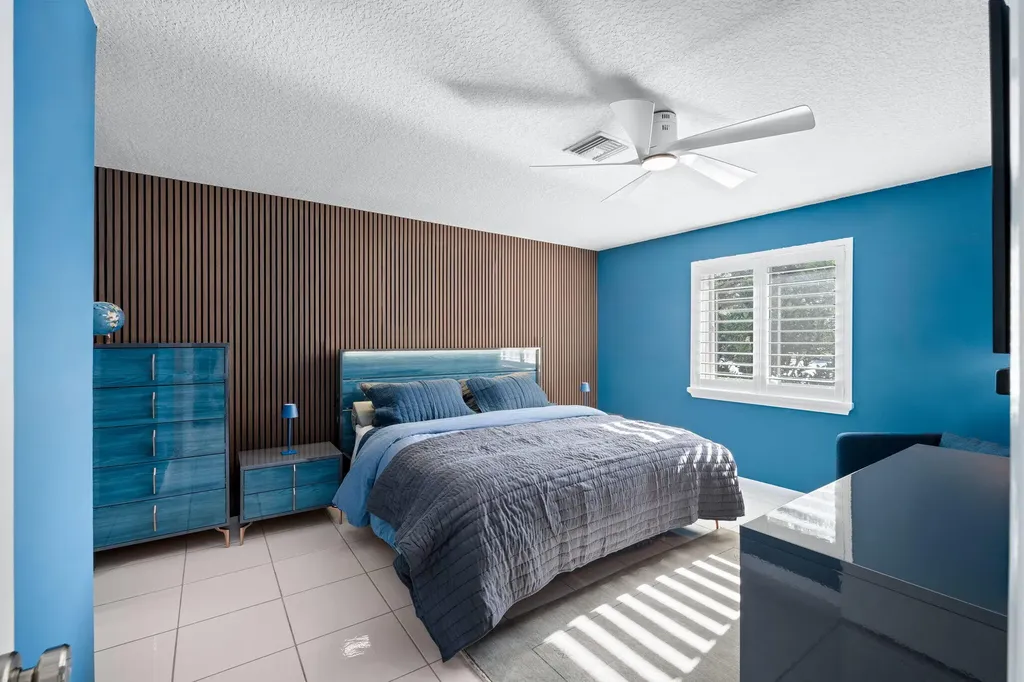 1540 NW 18th Avenue Delray Beach FL 33445