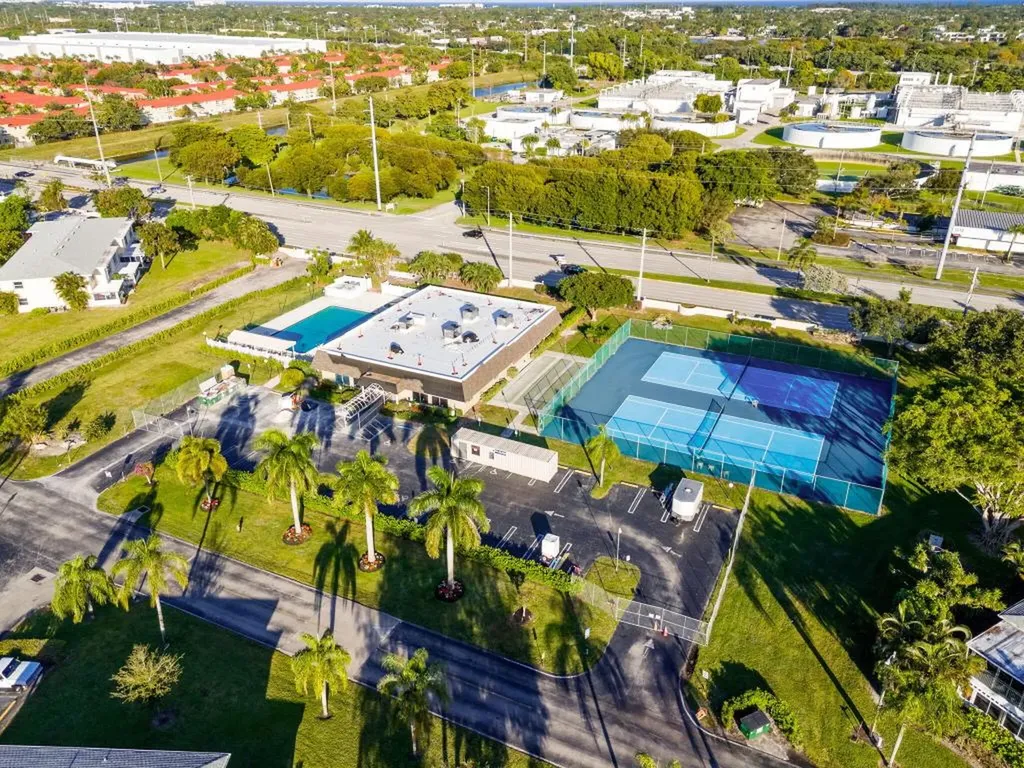 1540 NW 18th Avenue Delray Beach FL 33445