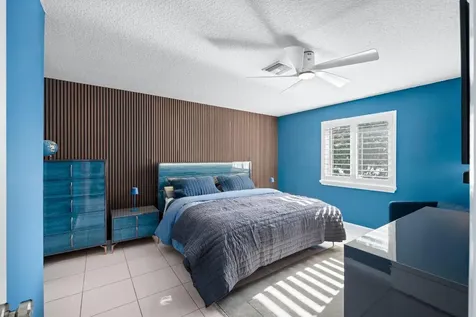 1540 NW 18th Avenue Delray Beach FL 33445