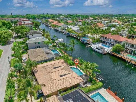 2810 NE 48th Court Lighthouse Point FL 33064
