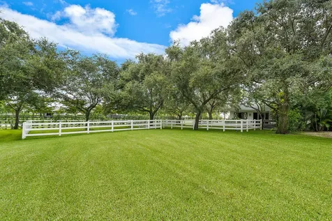 14565 Belmont Trace Wellington FL 33414