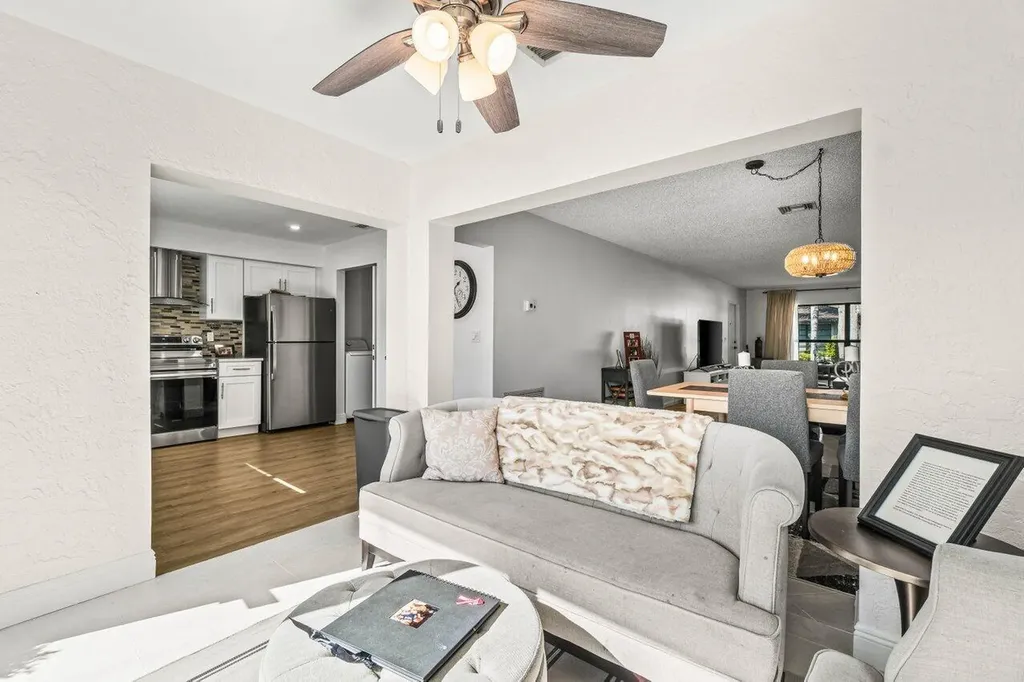 4862 Equestrian Road Boynton Beach FL 33436