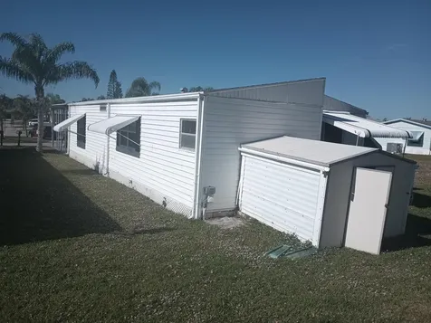 12 Universidad Lane Port St Lucie FL 34952