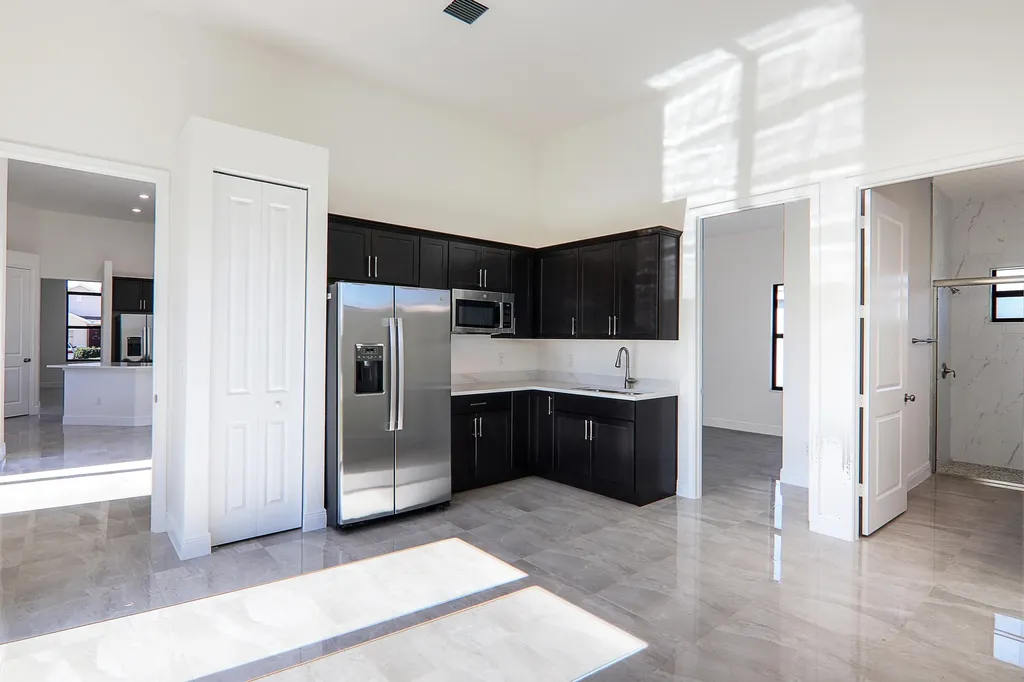 4689 SW Tacoma Street Port St Lucie FL 34953