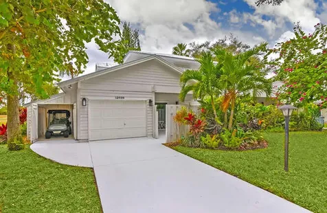 12698 SE Cascades Court Hobe Sound FL 33455