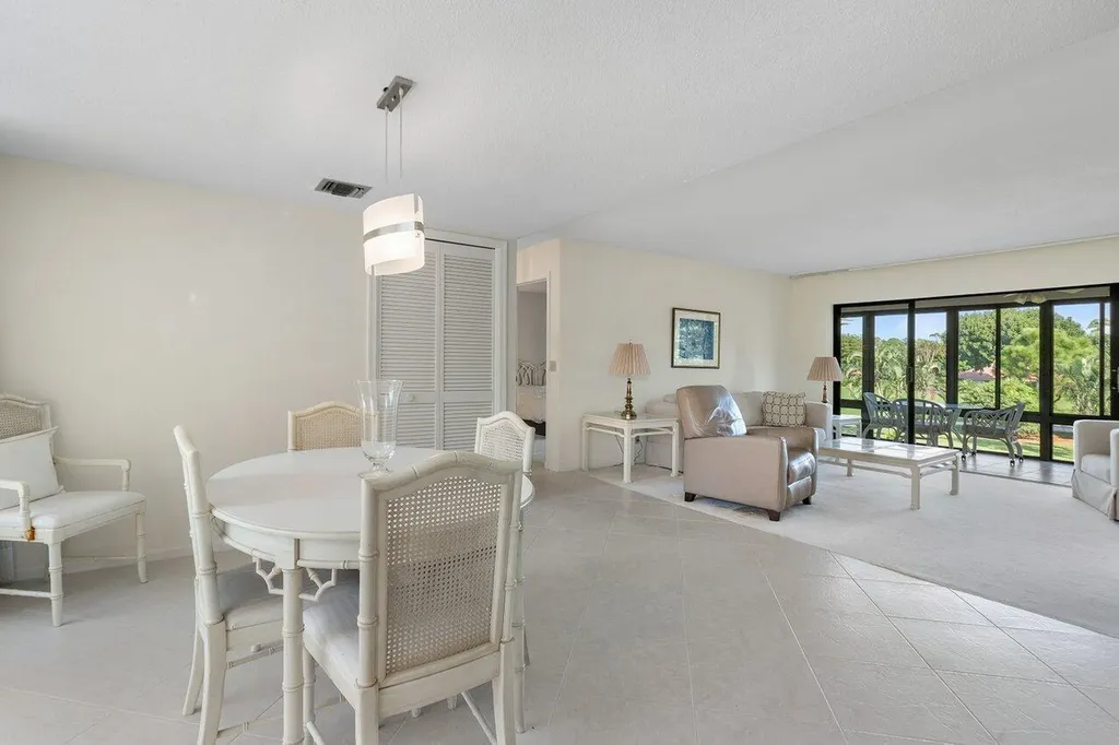 4665 Kittiwake Court Boynton Beach FL 33436