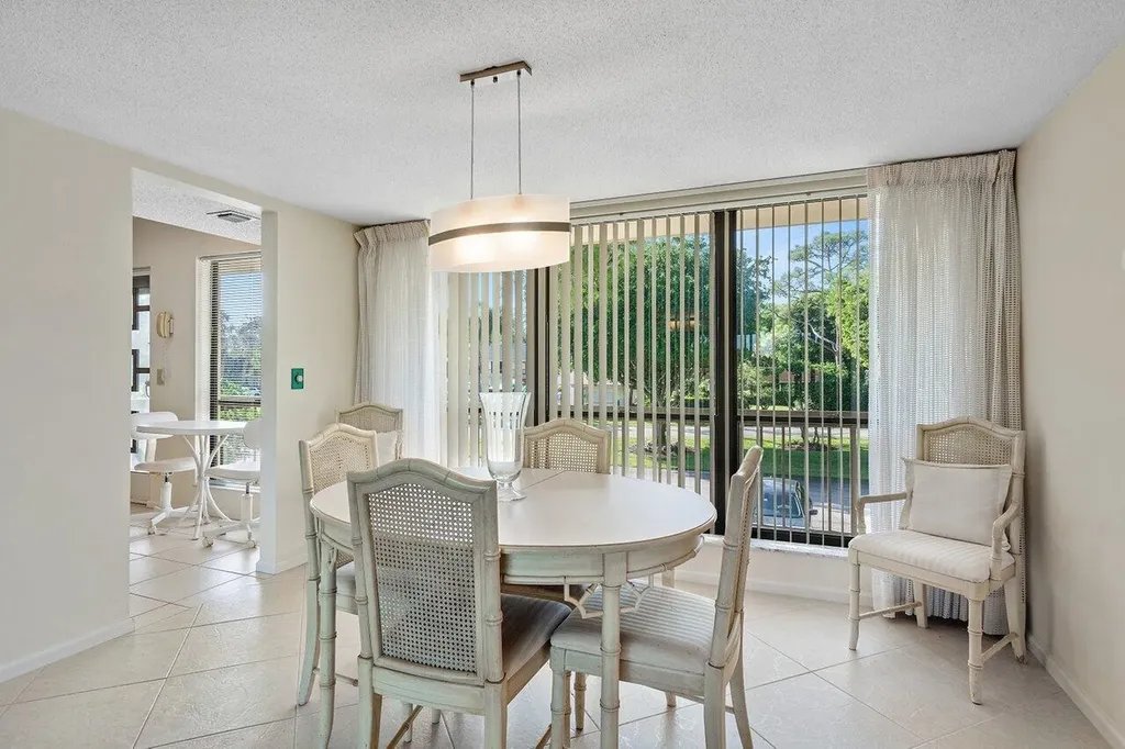 4665 Kittiwake Court Boynton Beach FL 33436