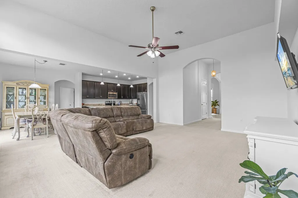 5681 NW Croton Avenue Port St Lucie FL 34986