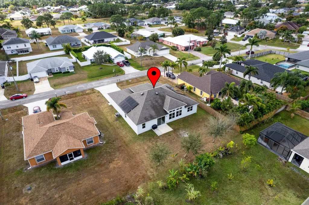 5681 NW Croton Avenue Port St Lucie FL 34986