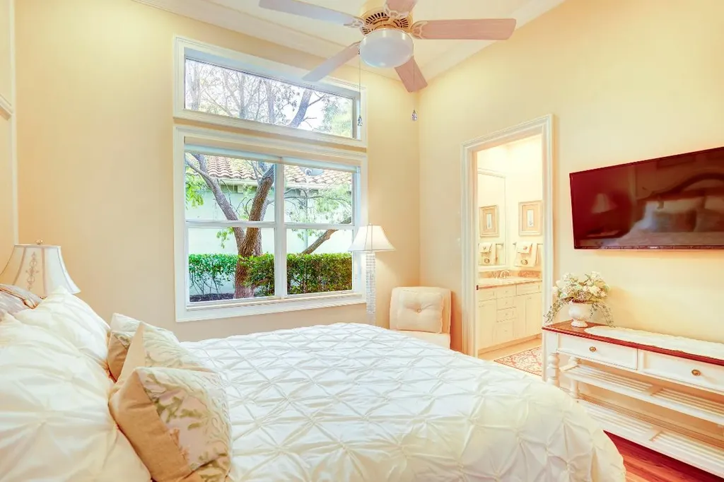 231 SE Bella Strano Port St Lucie FL 34984