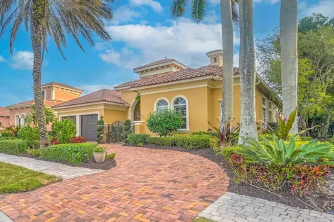 231 SE Bella Strano Port St Lucie FL 34984
