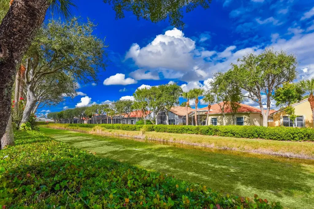 6765 Garde Road Boynton Beach FL 33472
