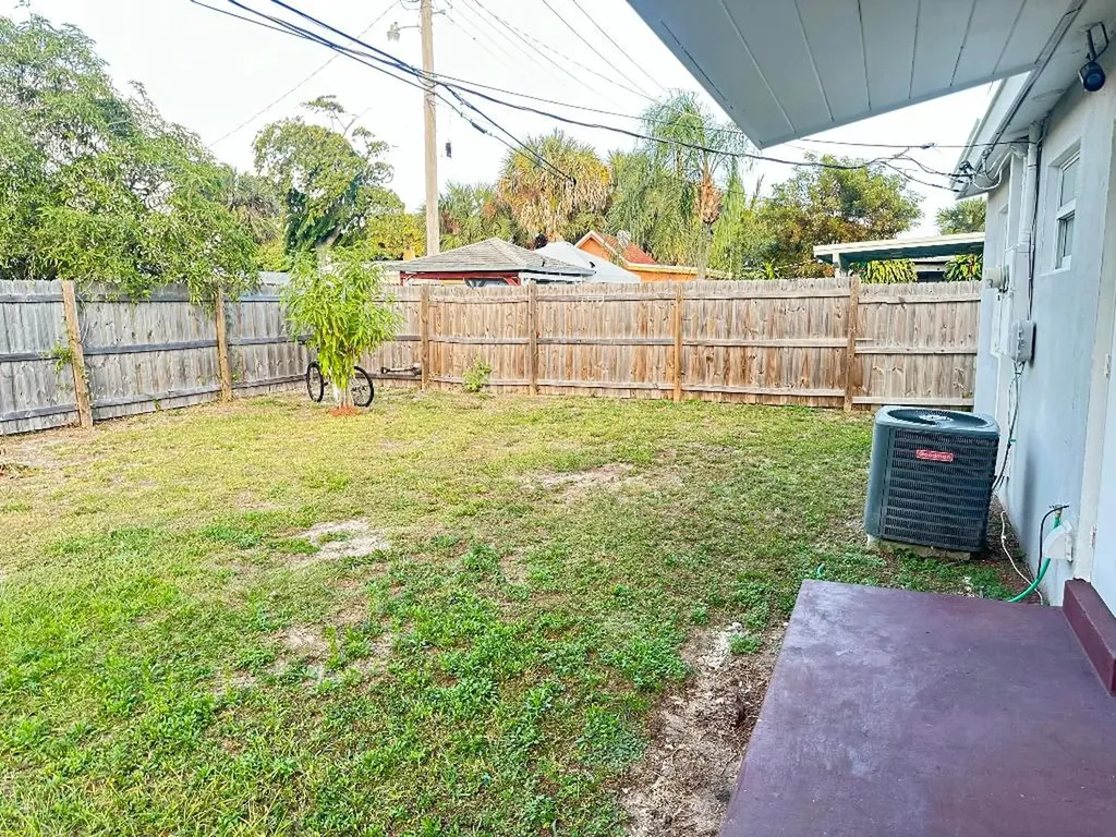725 58th Street West Palm Beach FL 33407