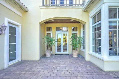 190 SE Bella Strano Port St Lucie FL 34984