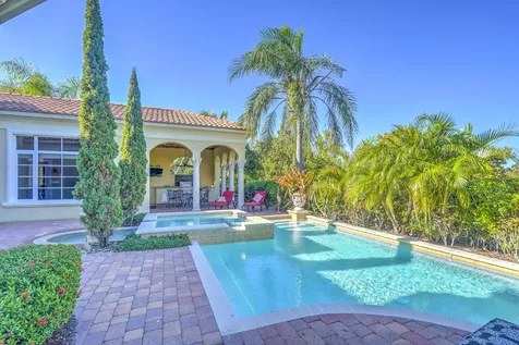 190 SE Bella Strano Port St Lucie FL 34984