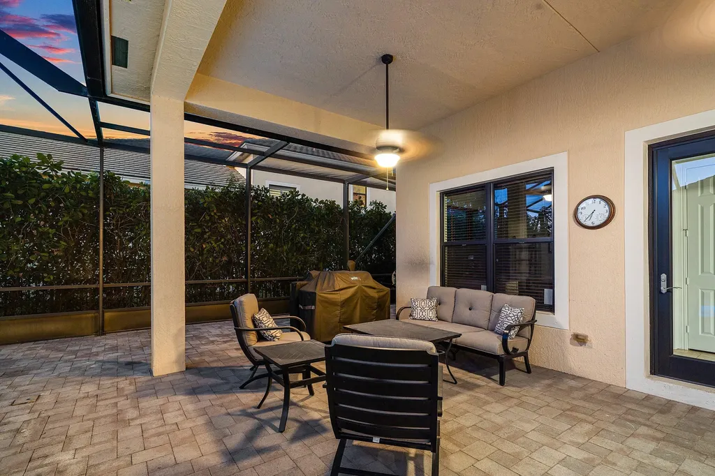 9369 Equus Circle Boynton Beach FL 33472