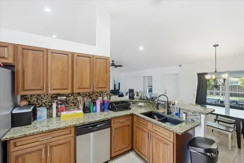 1218 SW Melrose Avenue Port St Lucie FL 34953