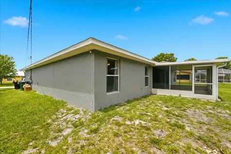 1218 SW Melrose Avenue Port St Lucie FL 34953