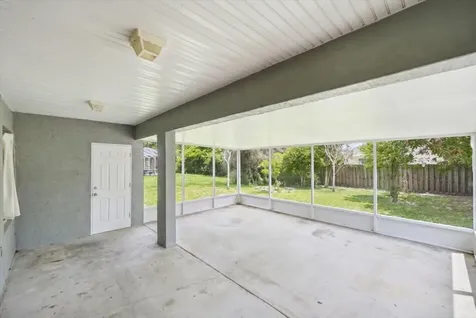 1218 SW Melrose Avenue Port St Lucie FL 34953