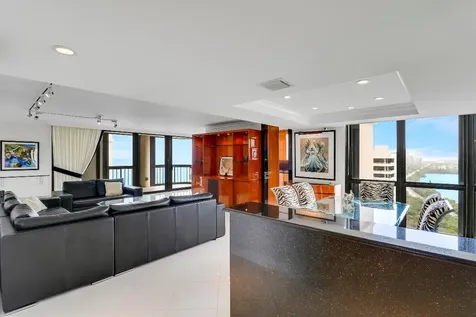 5380 N Ocean Drive Singer Island FL 33404