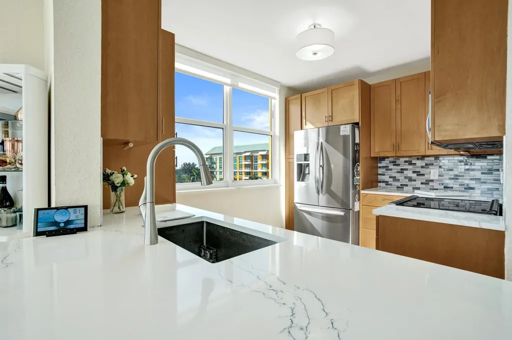 625 Casa Loma Boulevard Boynton Beach FL 33435
