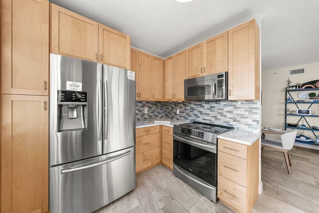 625 Casa Loma Boulevard Boynton Beach FL 33435