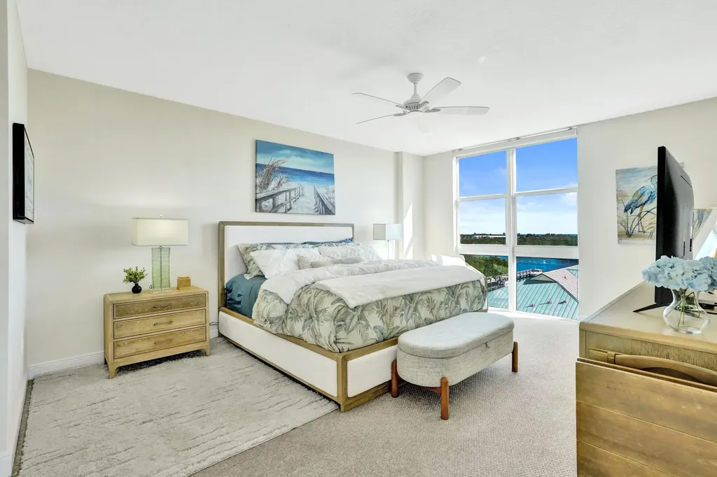 625 Casa Loma Boulevard Boynton Beach FL 33435