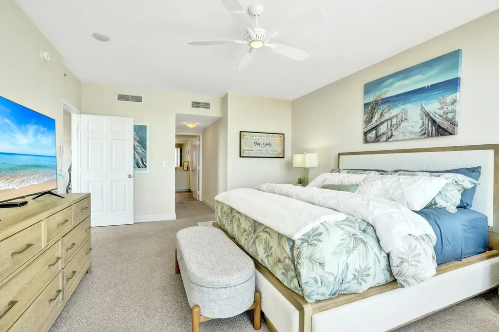 625 Casa Loma Boulevard Boynton Beach FL 33435