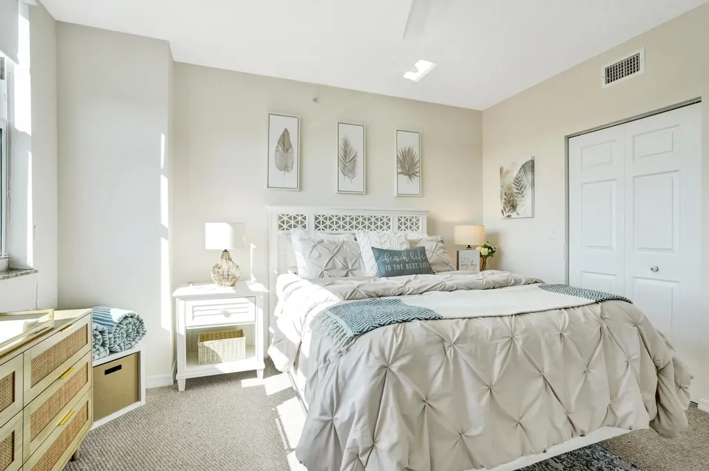 625 Casa Loma Boulevard Boynton Beach FL 33435